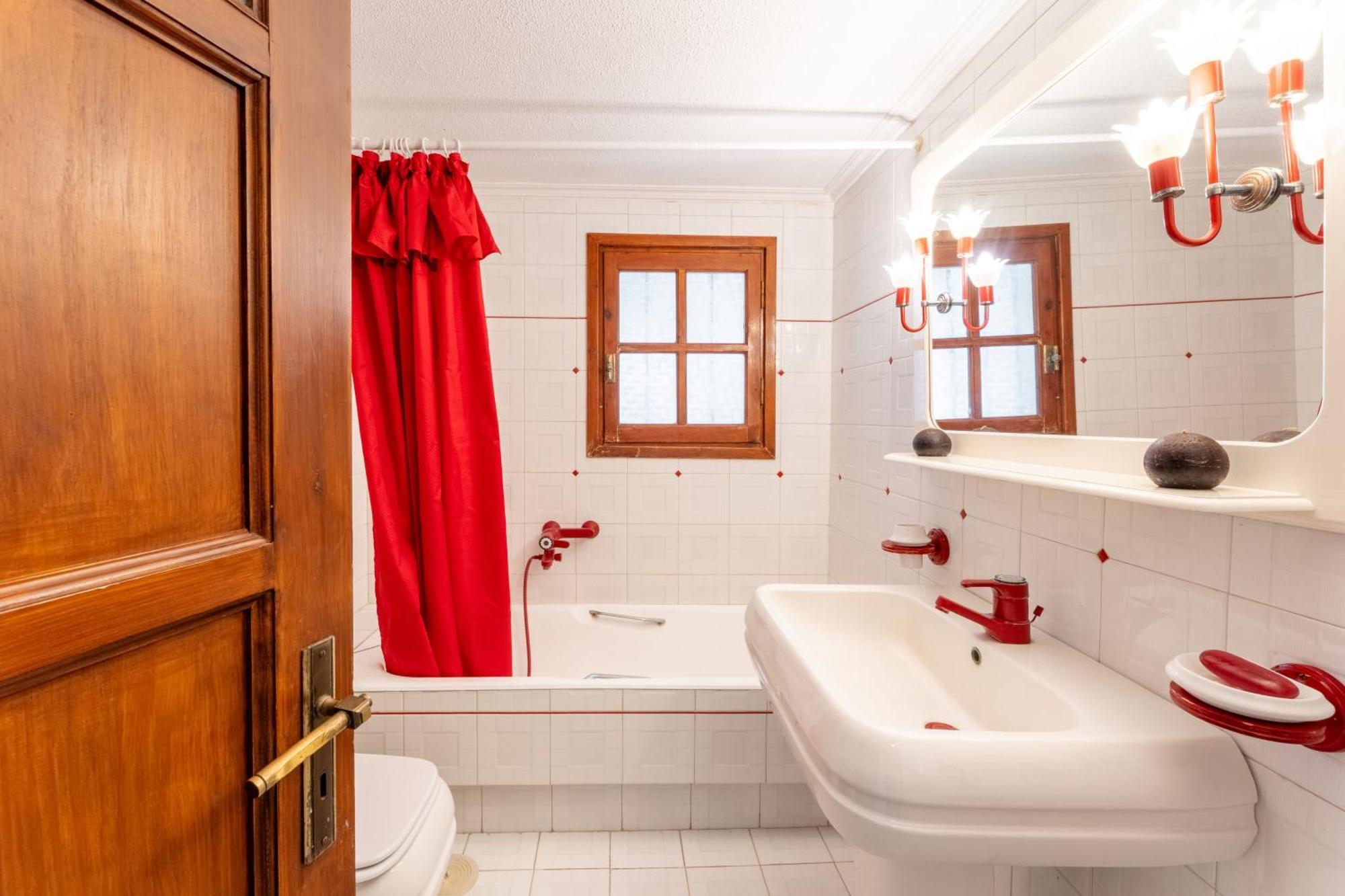 The House Of Gratitude - Poolside Retreat Villa Лутра Ораяс Еленис Екстериор снимка